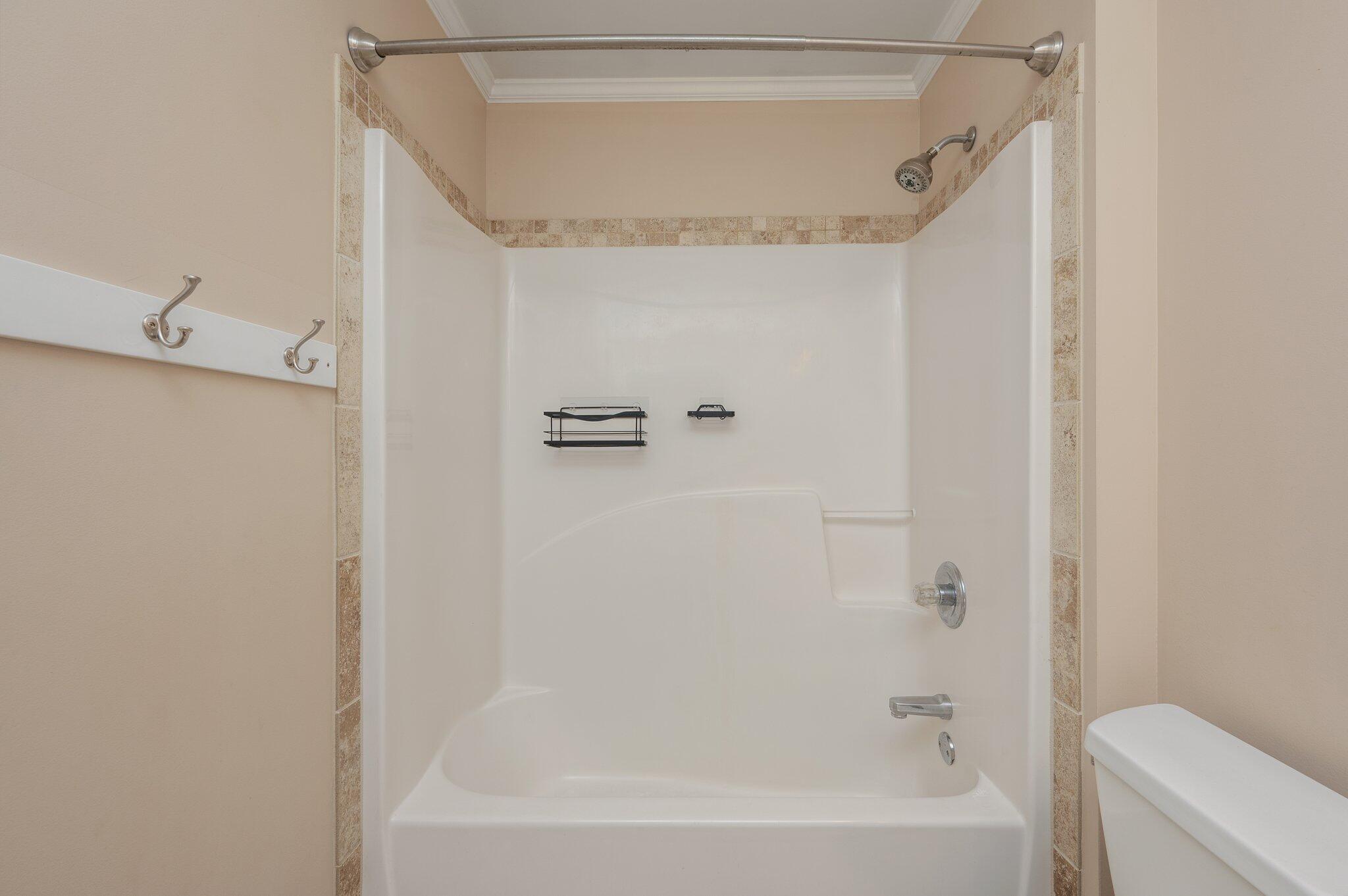 NORTHVIEW ESTATES 7TH ADDN - Residential