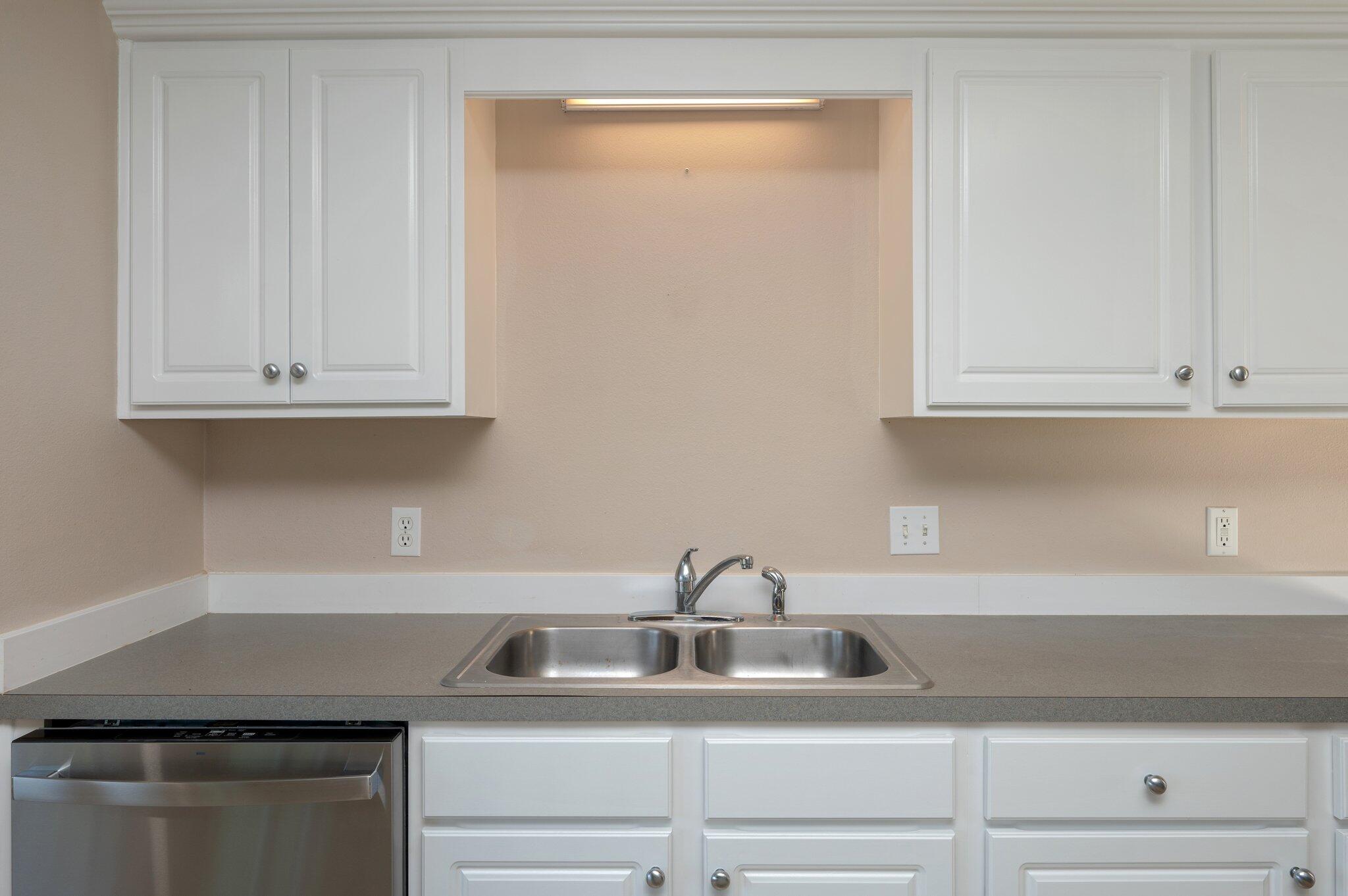 NORTHVIEW ESTATES 7TH ADDN - Residential