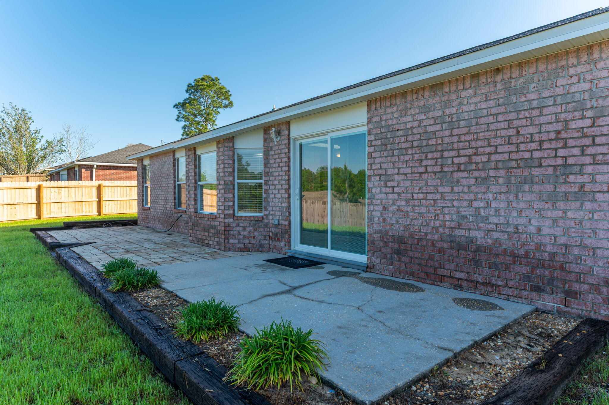 NORTHVIEW ESTATES 7TH ADDN - Residential