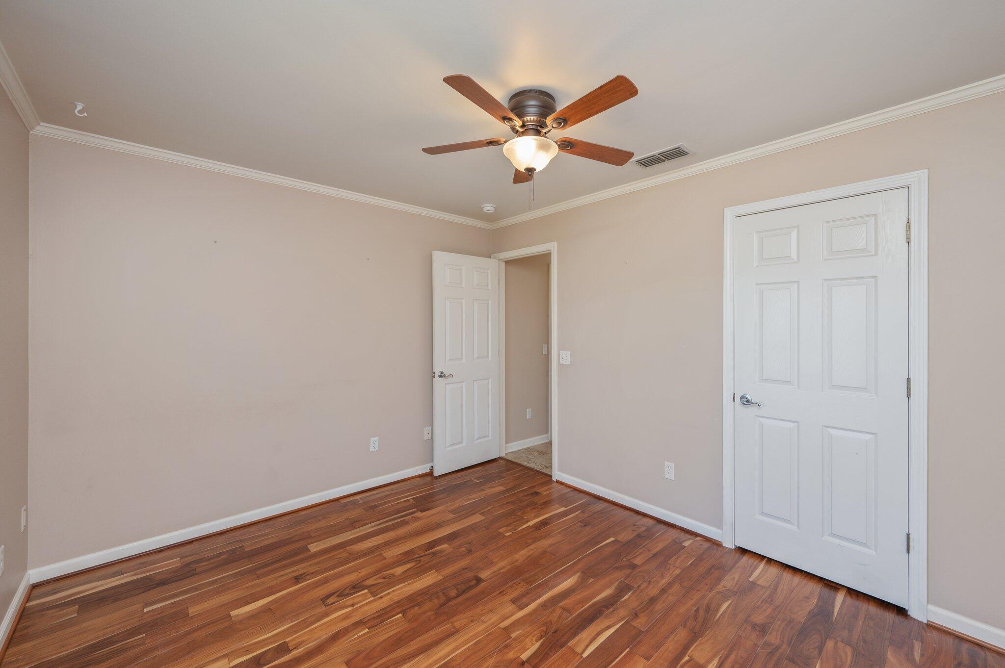 NORTHVIEW ESTATES 7TH ADDN - Residential