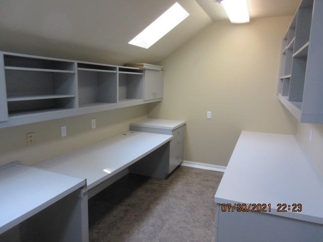 TURNBERRY PLACE - Residential