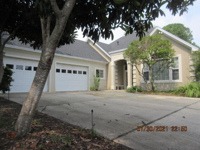 TURNBERRY PLACE - Residential