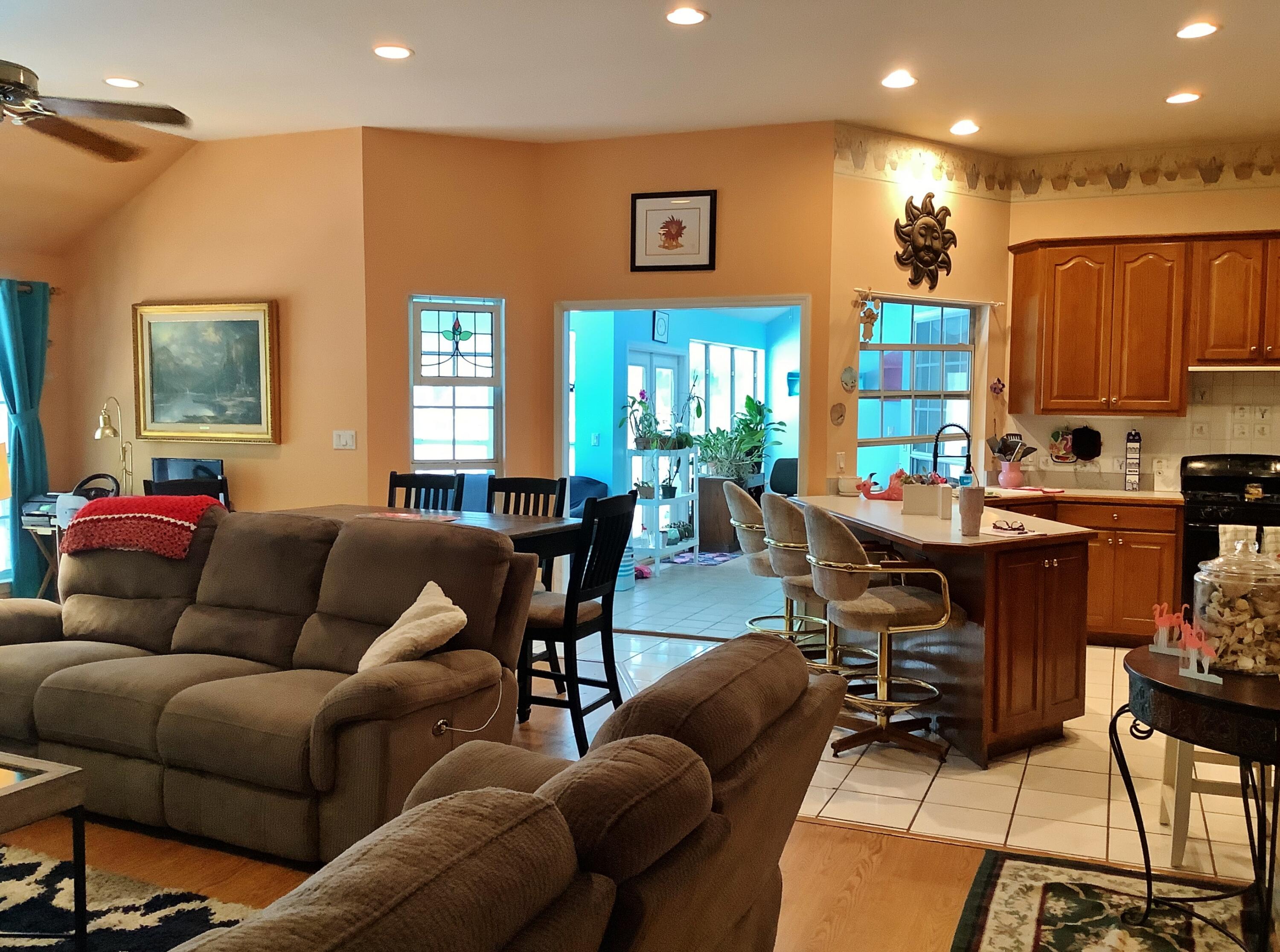 SHIRKS BAYOU - Residential