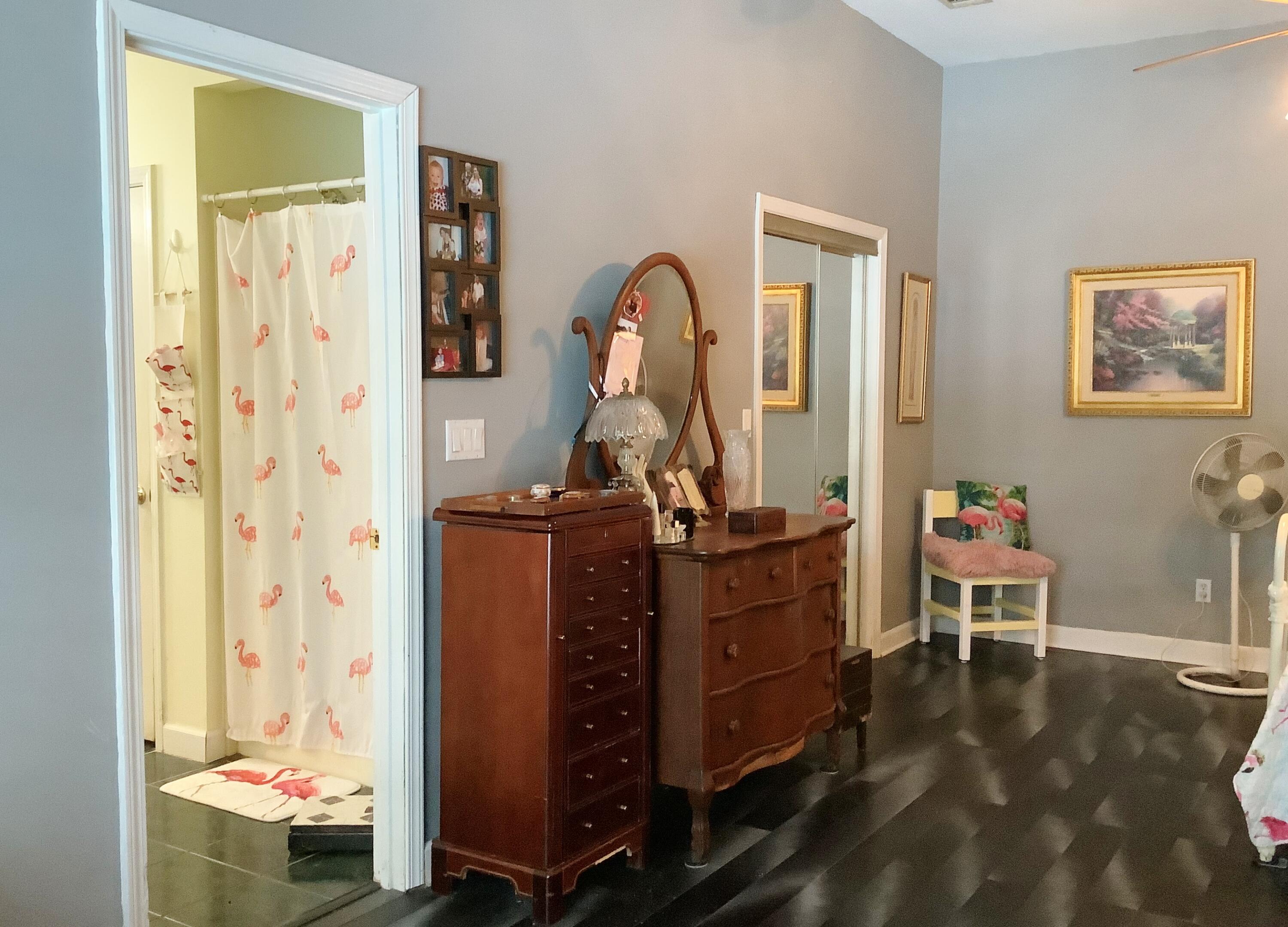 SHIRKS BAYOU - Residential