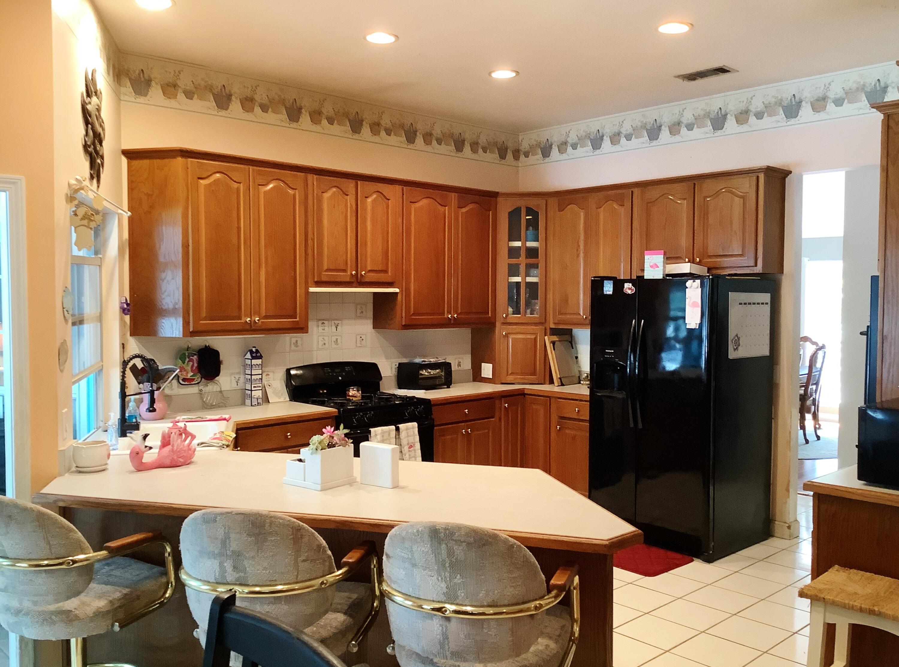 SHIRKS BAYOU - Residential