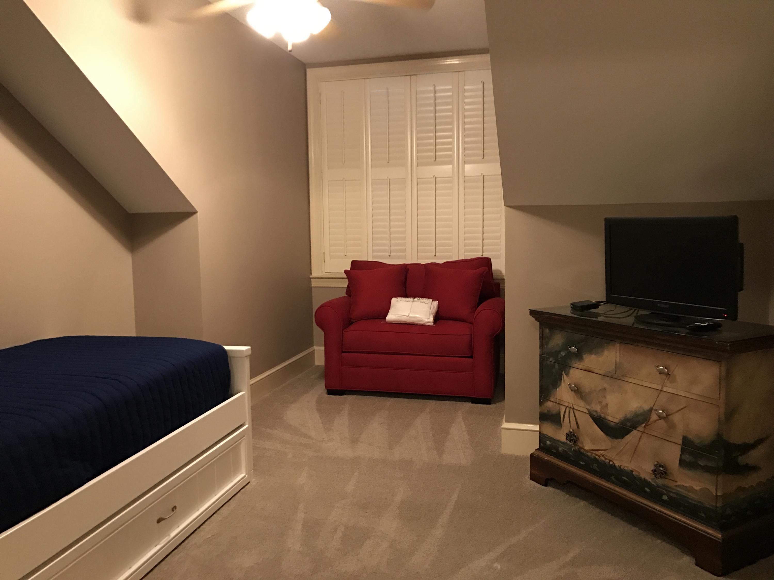 INN AT CRYSTAL BEACH (SUMMERCHASE CONDO) - Residential