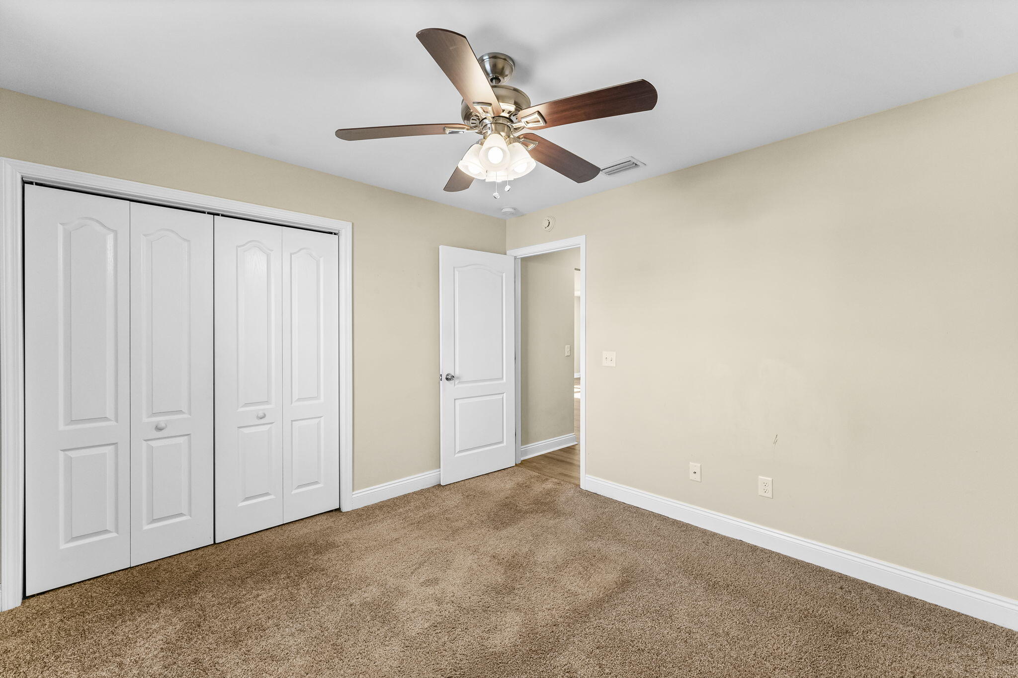 PLANTATION - Residential