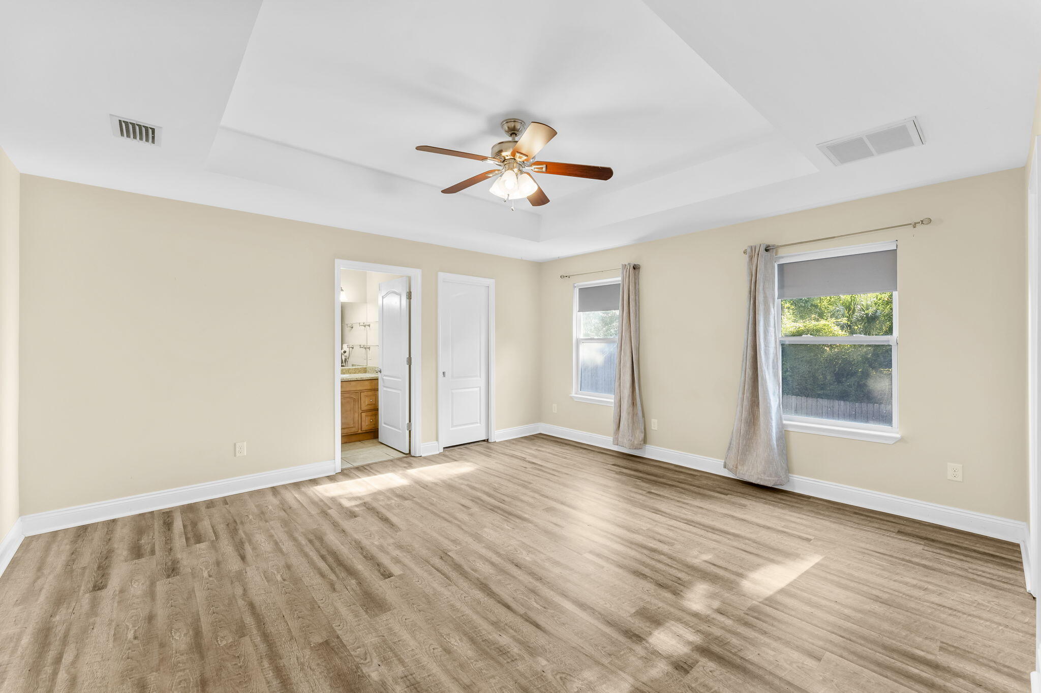 PLANTATION - Residential