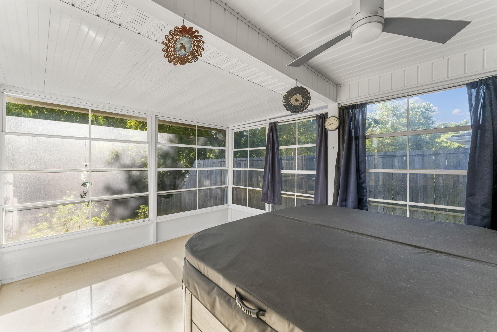 PLANTATION - Residential