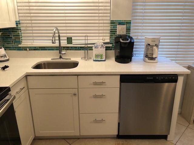 SEASPRAY CONDO - Residential