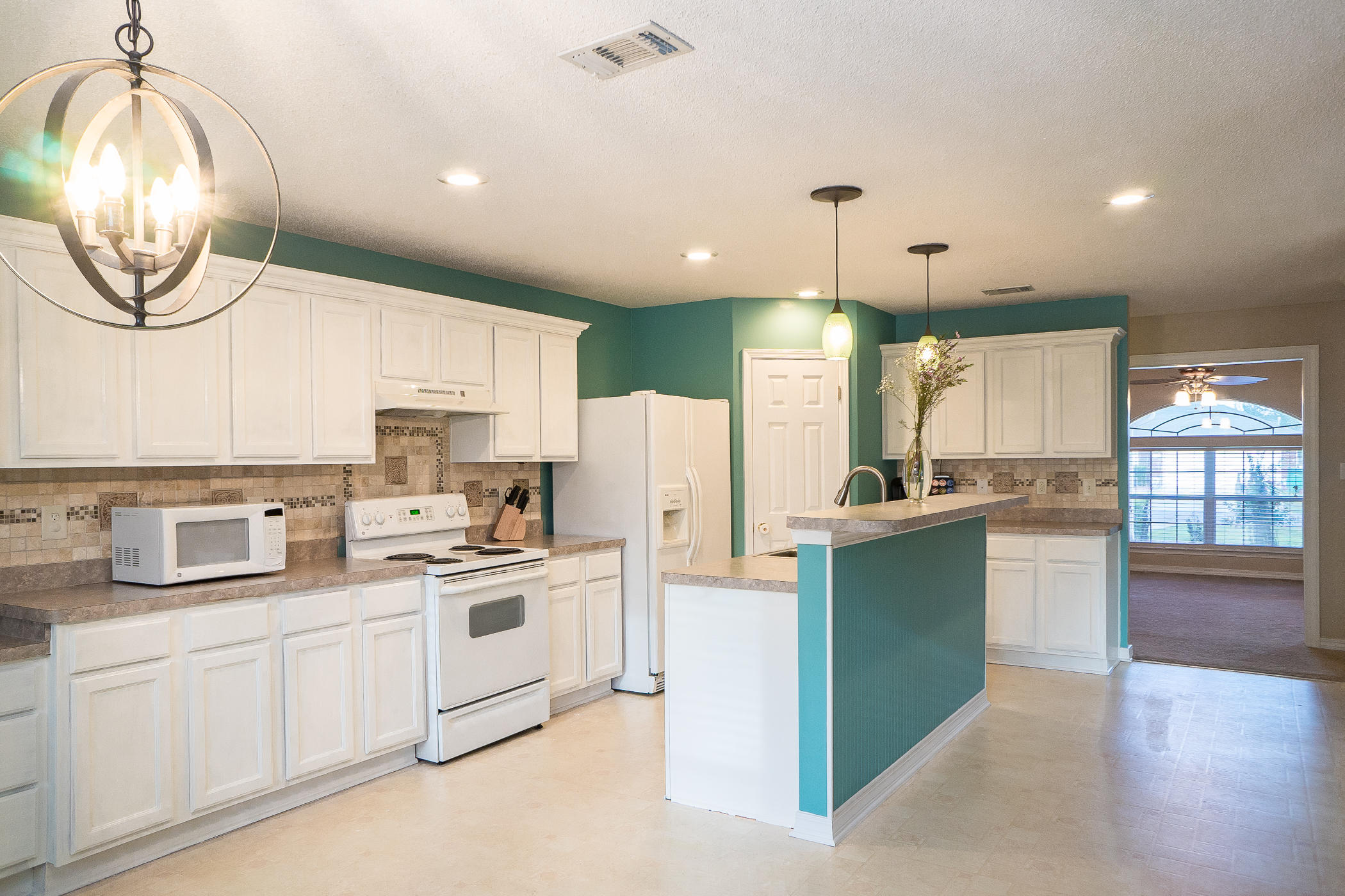 BROOKE ESTATES - Residential