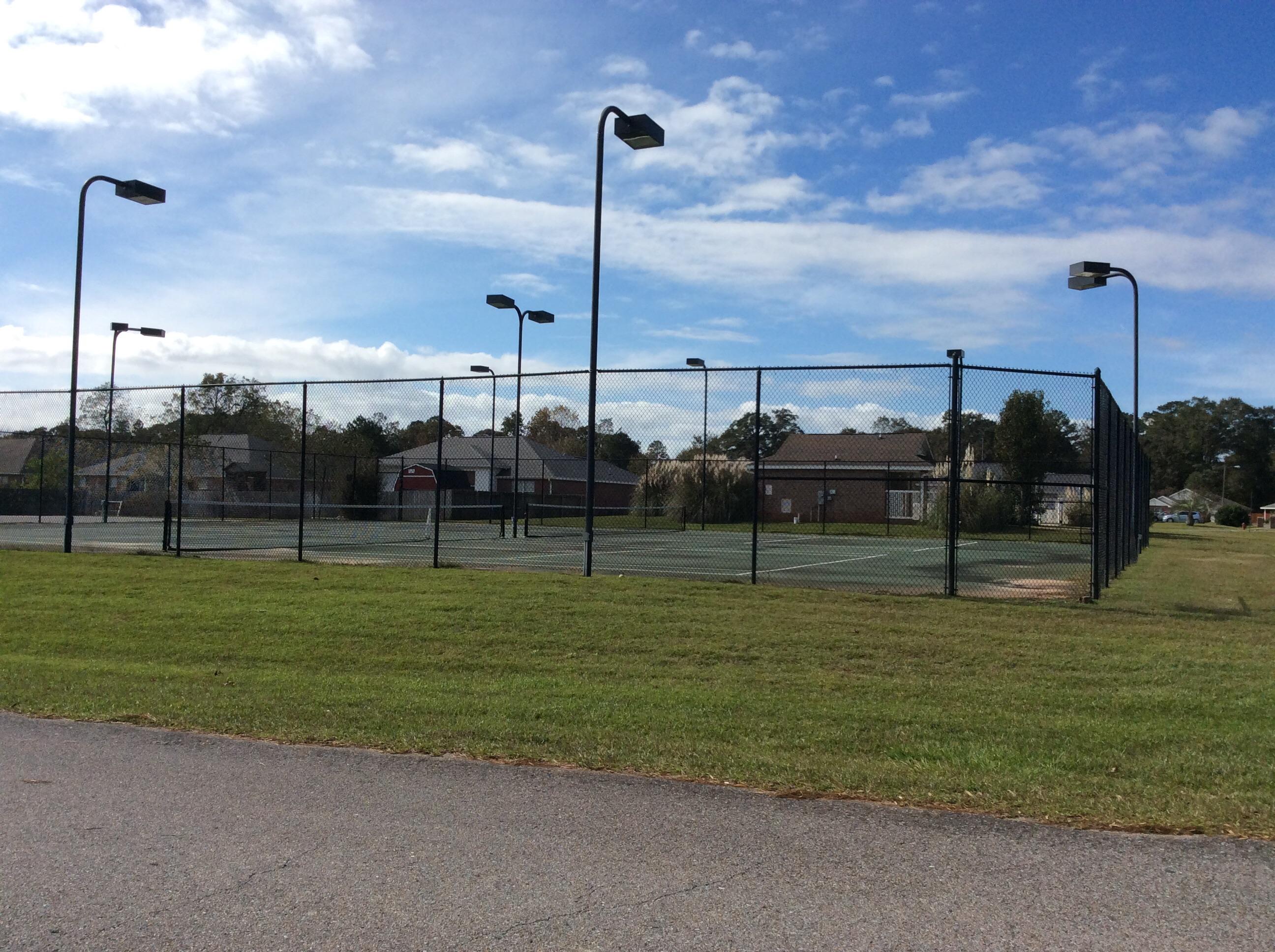 BROOKE ESTATES - Residential