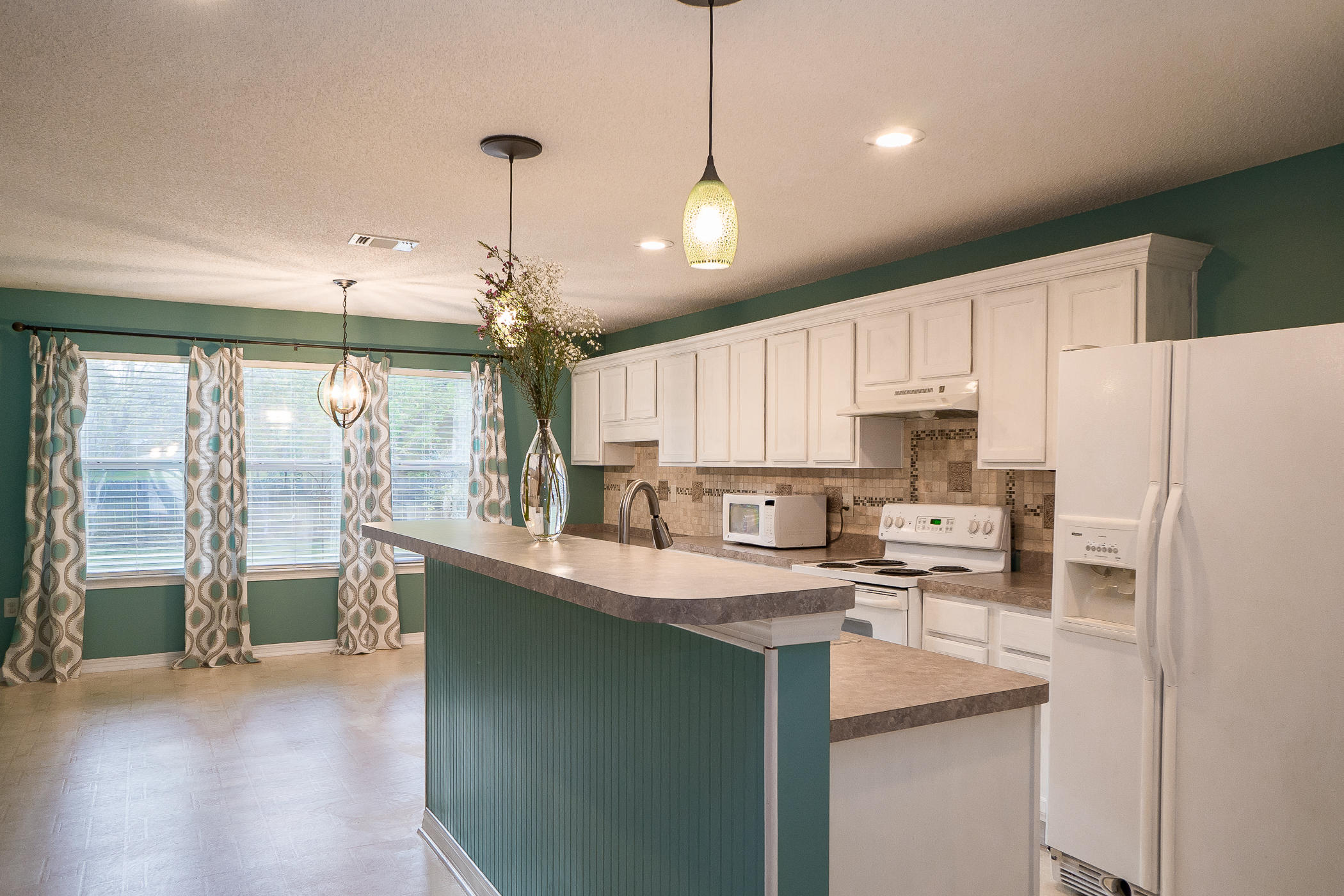 BROOKE ESTATES - Residential