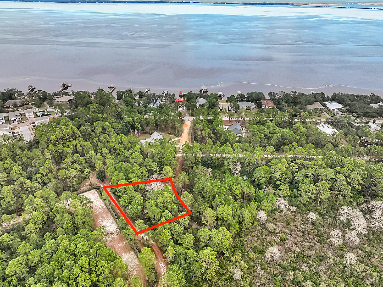 HATCHEE SHORES - Land