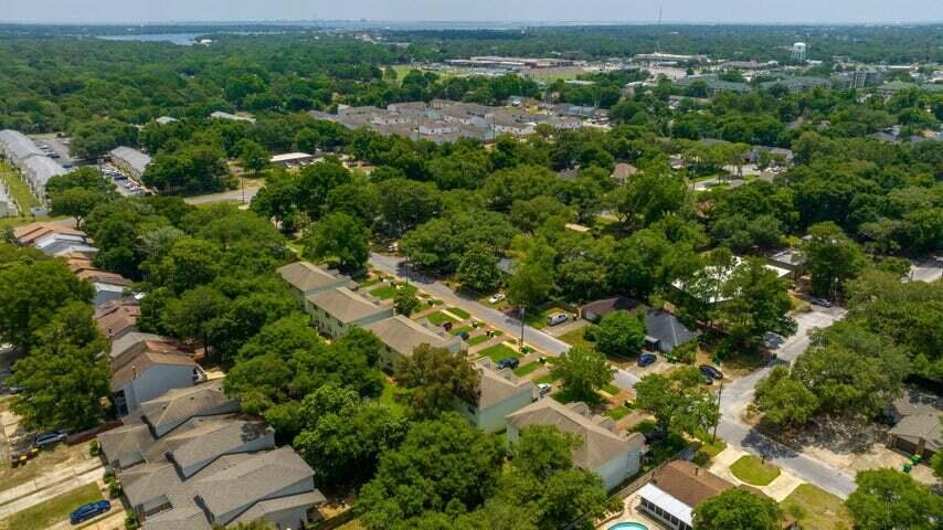 JACKSON HEIGHTS S/D - Residential Lease