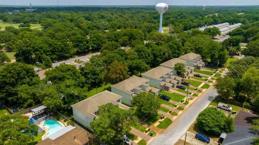 JACKSON HEIGHTS S/D - Residential Lease