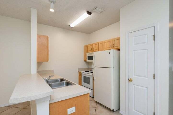 JACKSON HEIGHTS S/D - Residential Lease