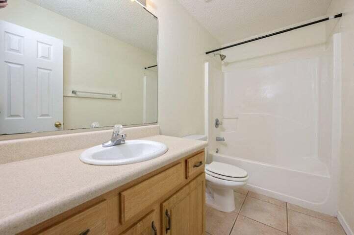 JACKSON HEIGHTS S/D - Residential Lease