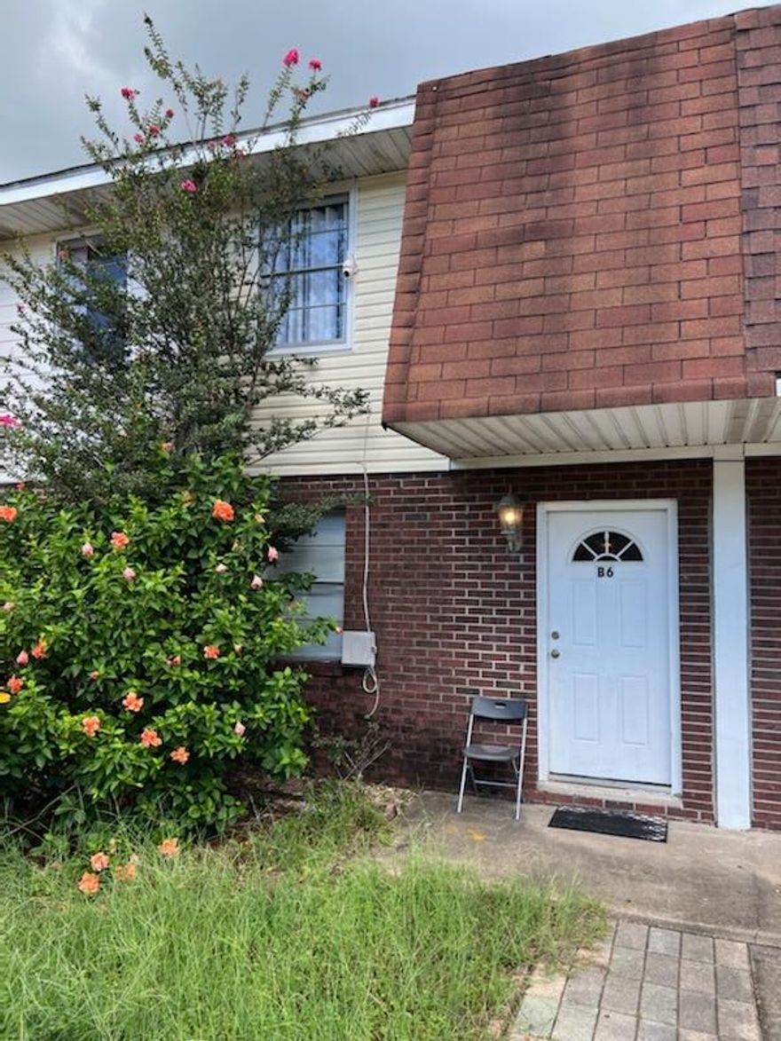 Back on the market due to no fault of the seller. This cute townhouse is in the prime Shalimar location: just 7 minutes away from Eglin Afb, 2 miles to Shalimar elementary school and less then a mile from Meigs park and public boat launch. The kitchen and family room are downstairs and lead out to the fenced in back yard. Upper level floor has primary bedroom with spacious balcony and second bedroom. Plenty of storage, big pantry and walk in closet! Relax and enjoy large pool which is located within one minute walk. Lowest HOA in the area. Vacant and ready for you to make it your own! Schedule your showing today.