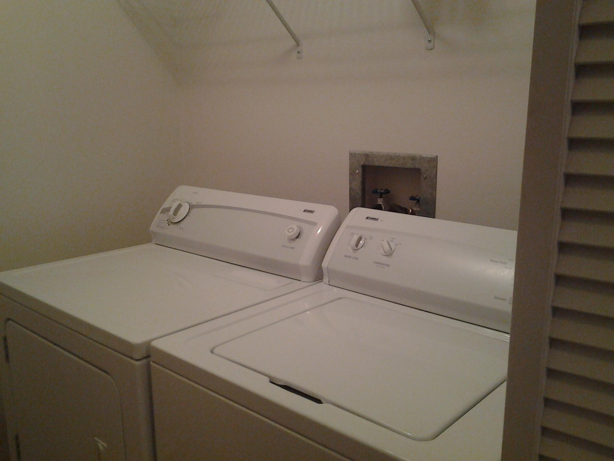 SHAY LIN T/H - Residential Lease