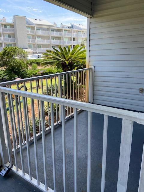 BEACHSIDE VILLAS CONDO - Residential