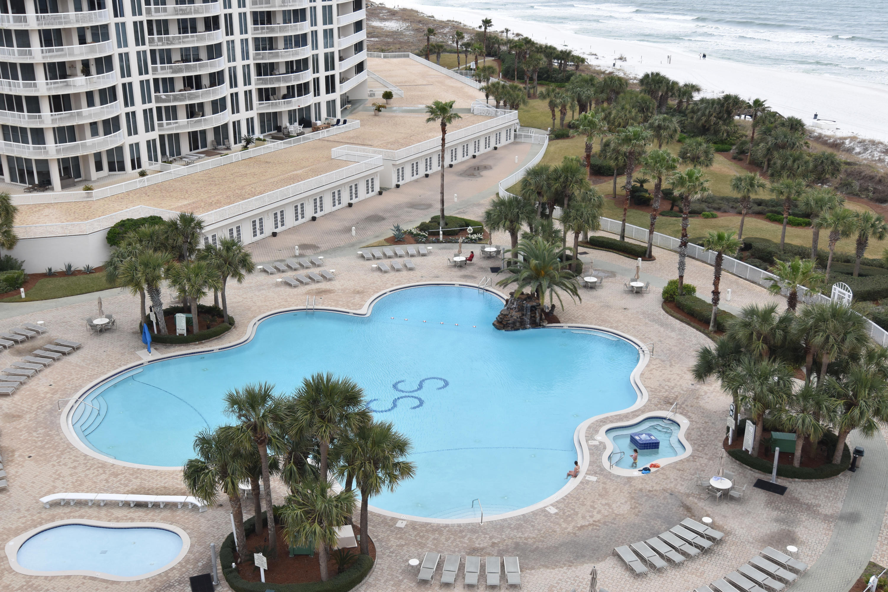 ST. MAARTEN AT SILVER SHELLS - Residential