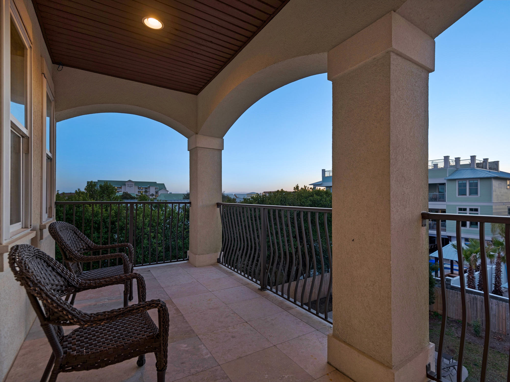 CRYSTAL BEACH - Residential