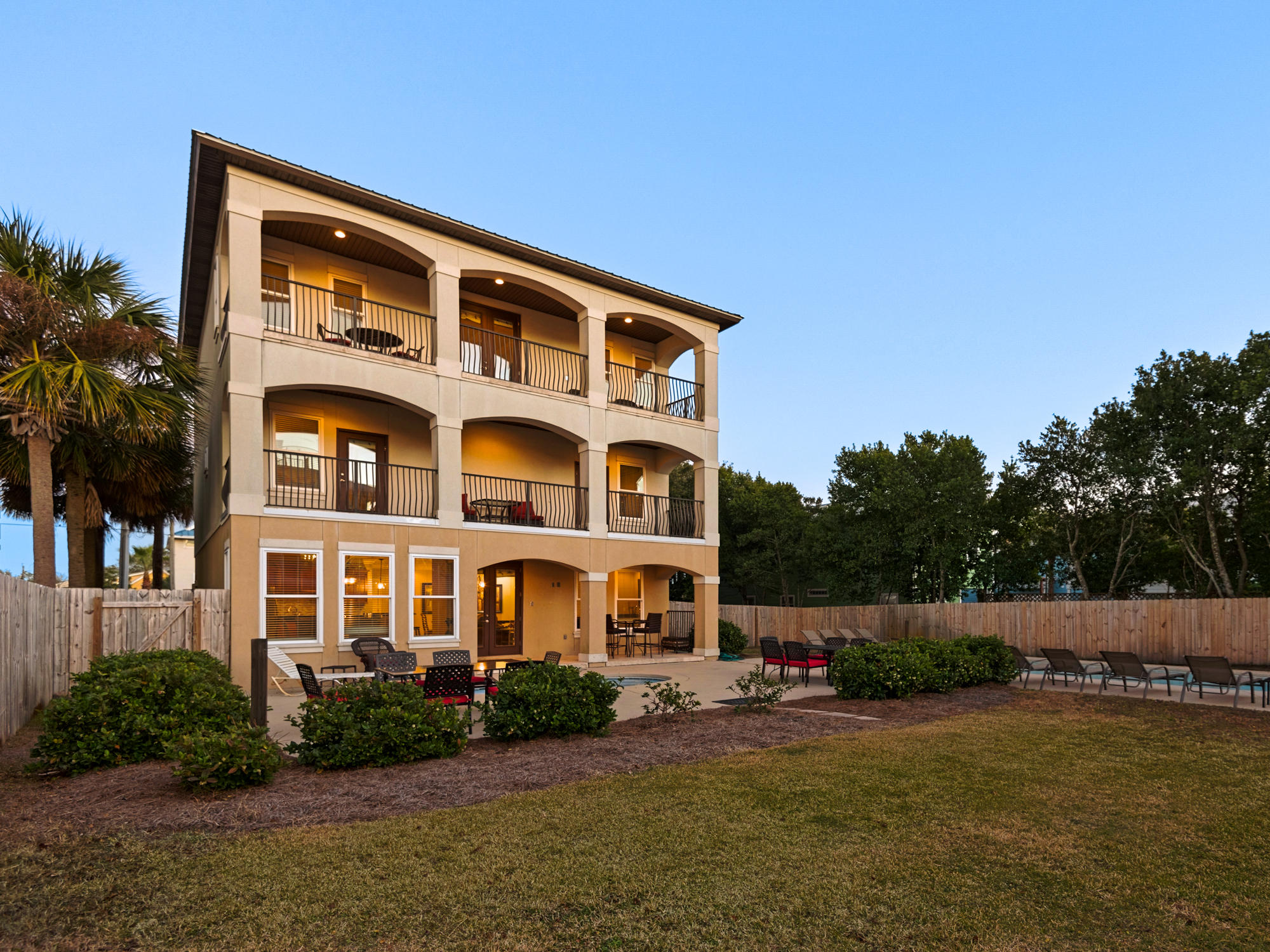 CRYSTAL BEACH - Residential