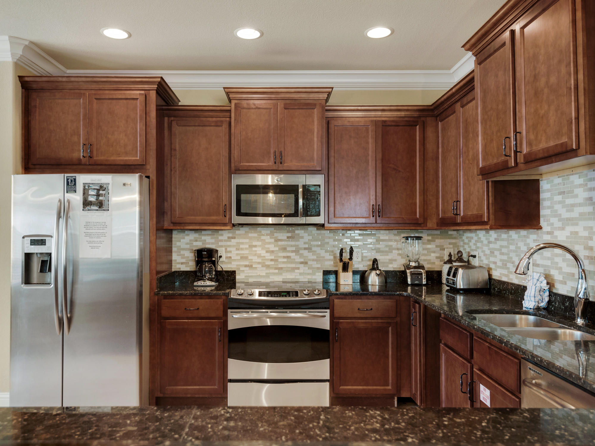 CRYSTAL BEACH - Residential