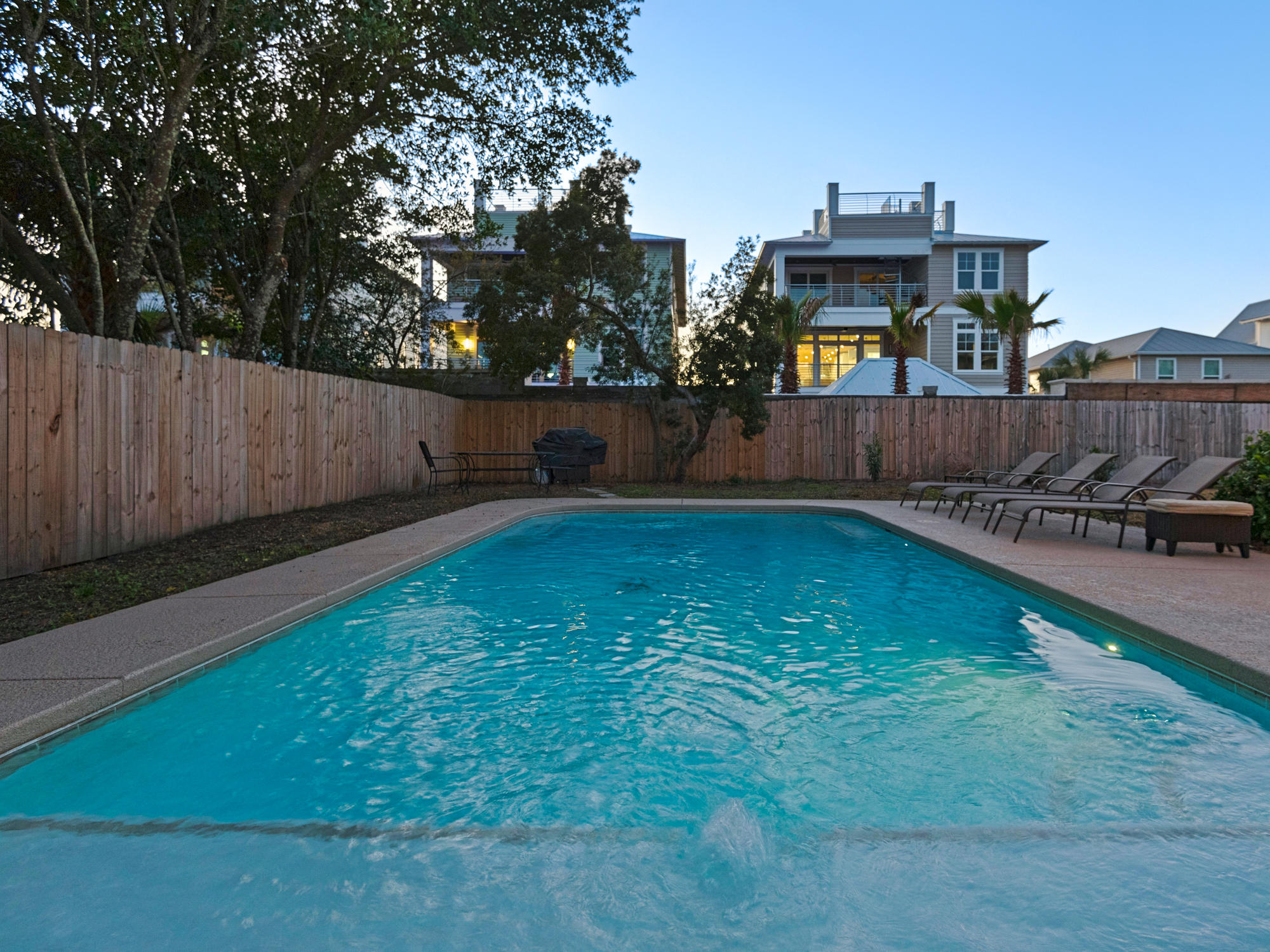 CRYSTAL BEACH - Residential