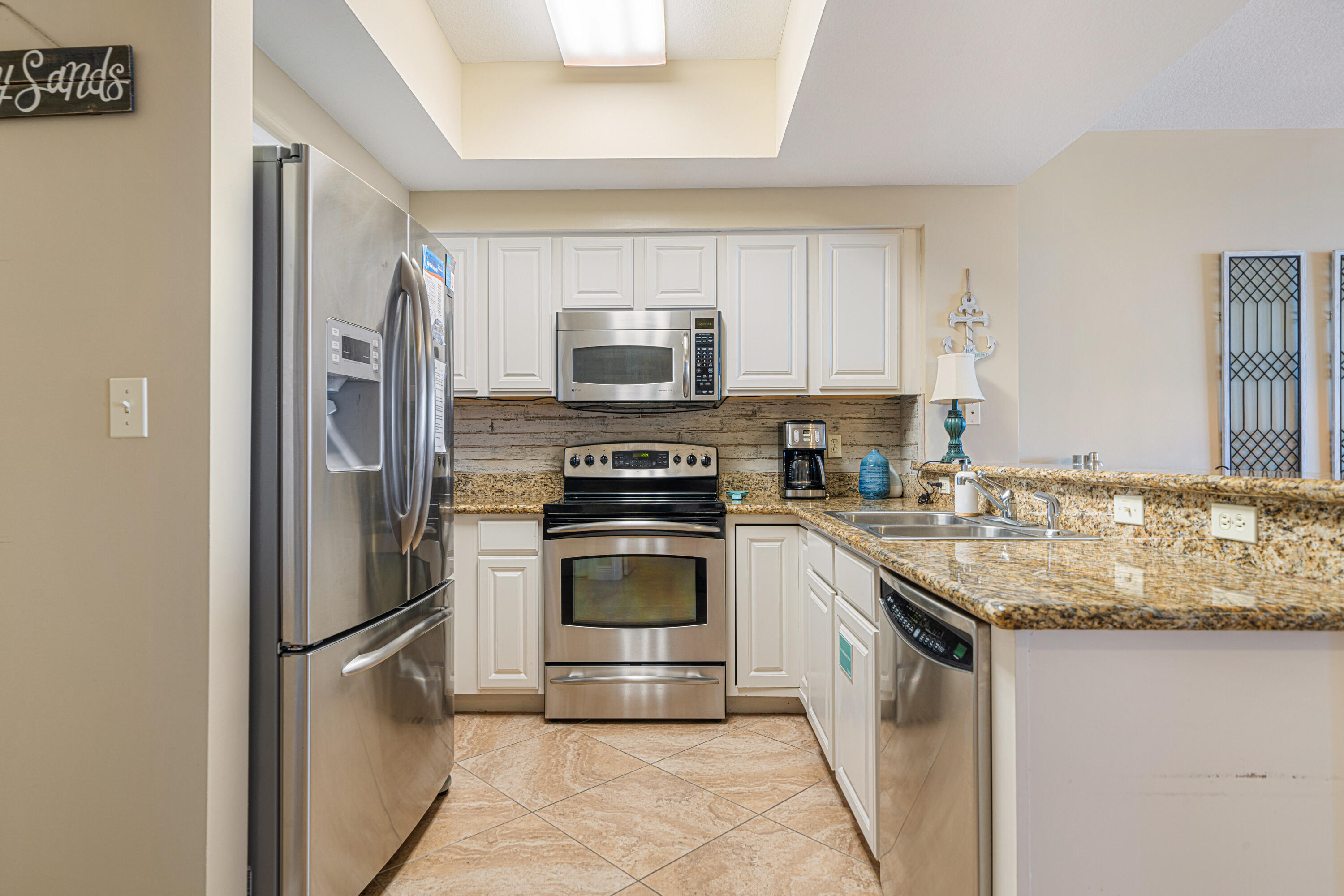 ARIEL DUNES II - Residential