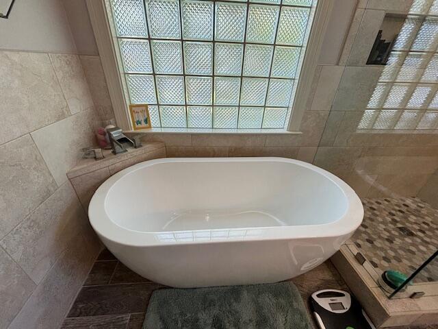 LAKE POINTE - Residential Lease