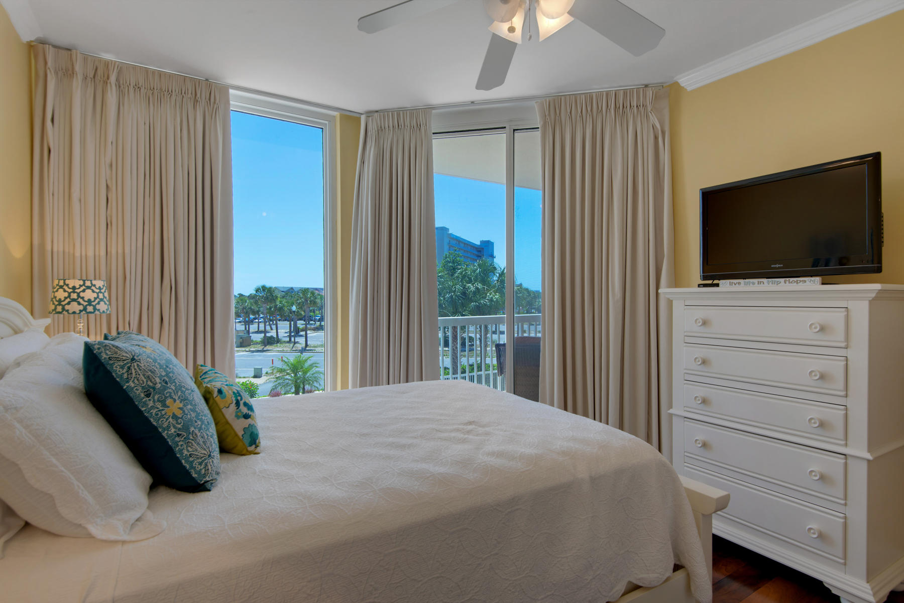 ST. LUCIA AT SILVER SHELLS - Residential