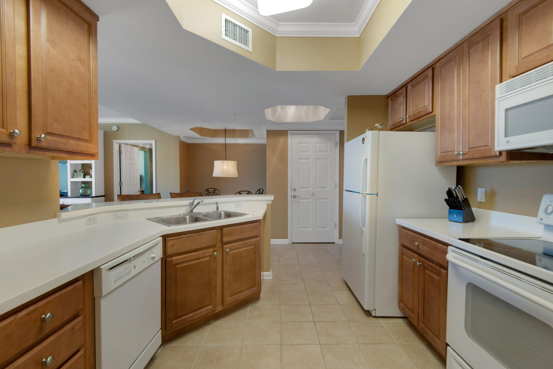 ST. LUCIA AT SILVER SHELLS - Residential