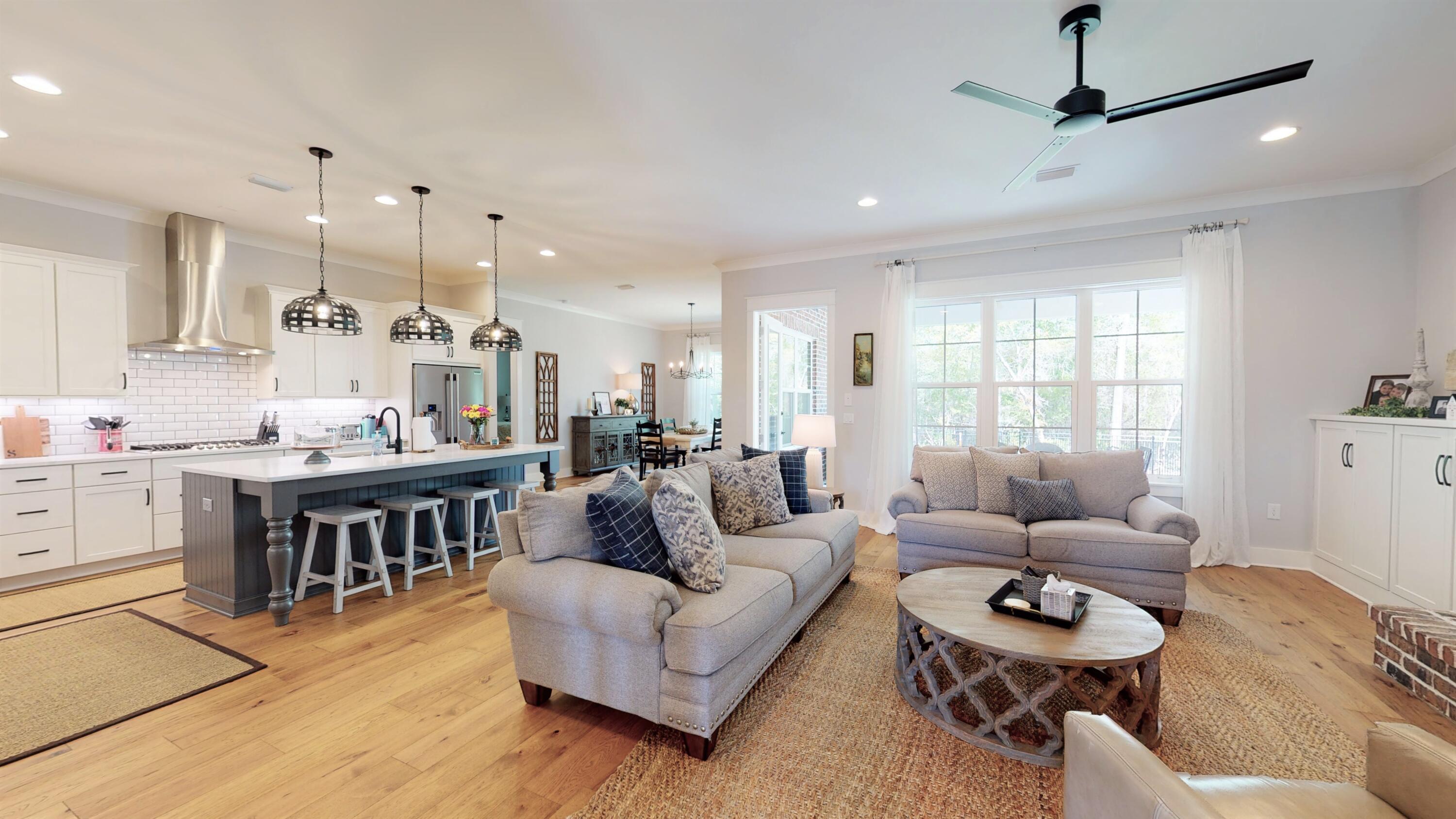 DEER MOSS CREEK - Residential