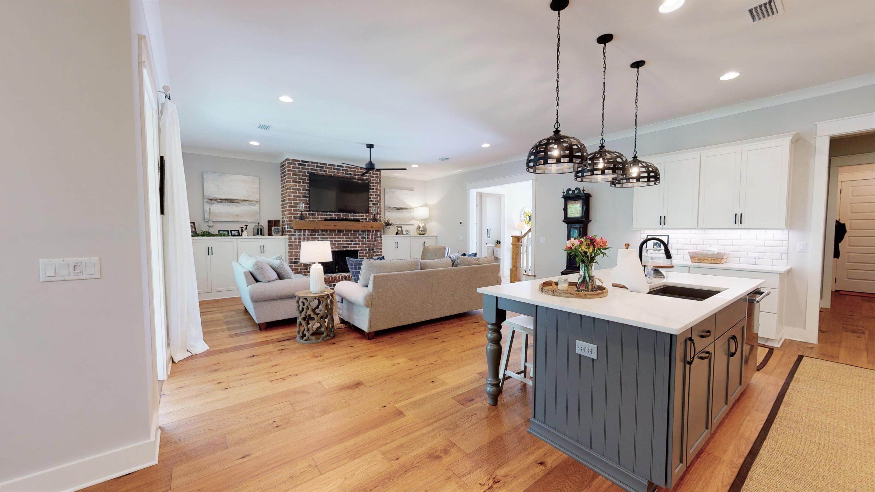 DEER MOSS CREEK - Residential