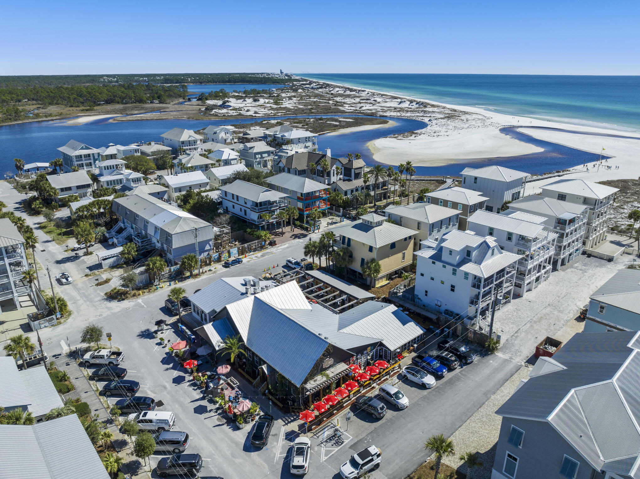 GULF TRACE - Land