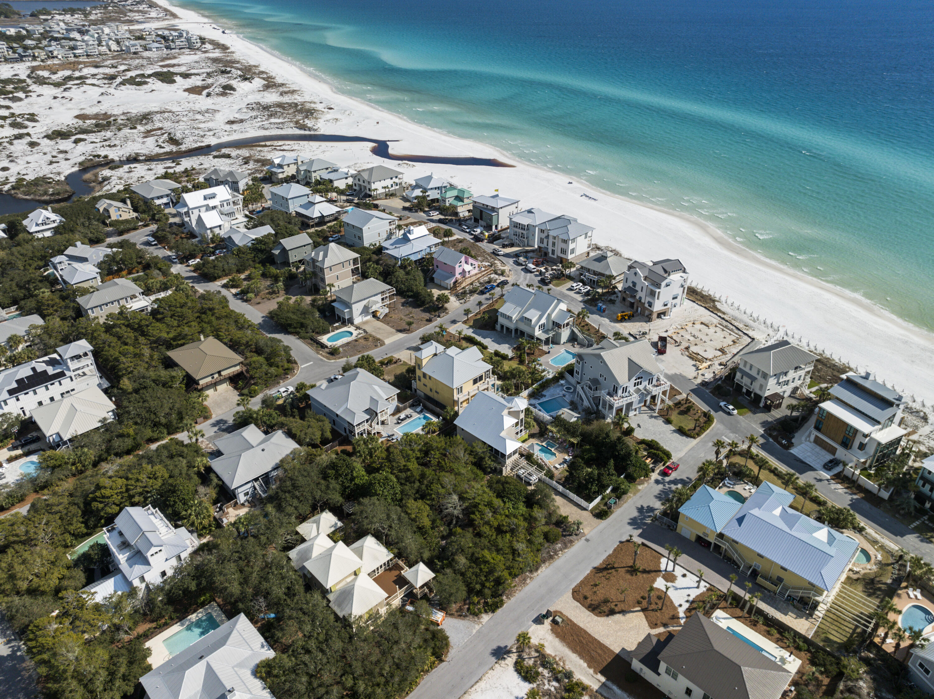 GULF TRACE - Land