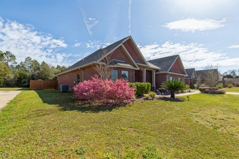 BROWNSTONE MANOR - Residential