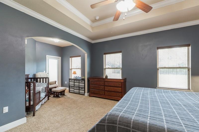 BROWNSTONE MANOR - Residential