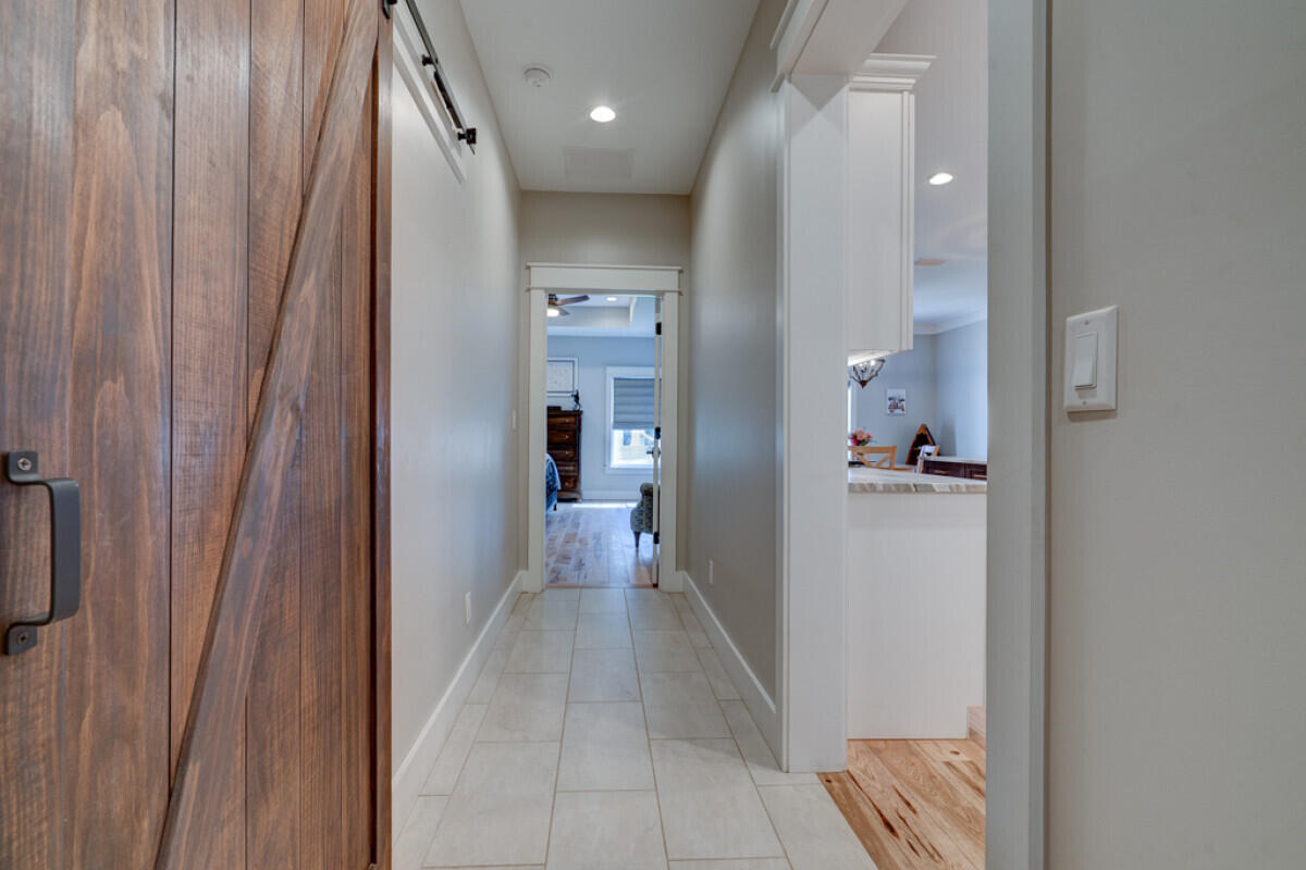 LAGRANGE SHORES - Residential