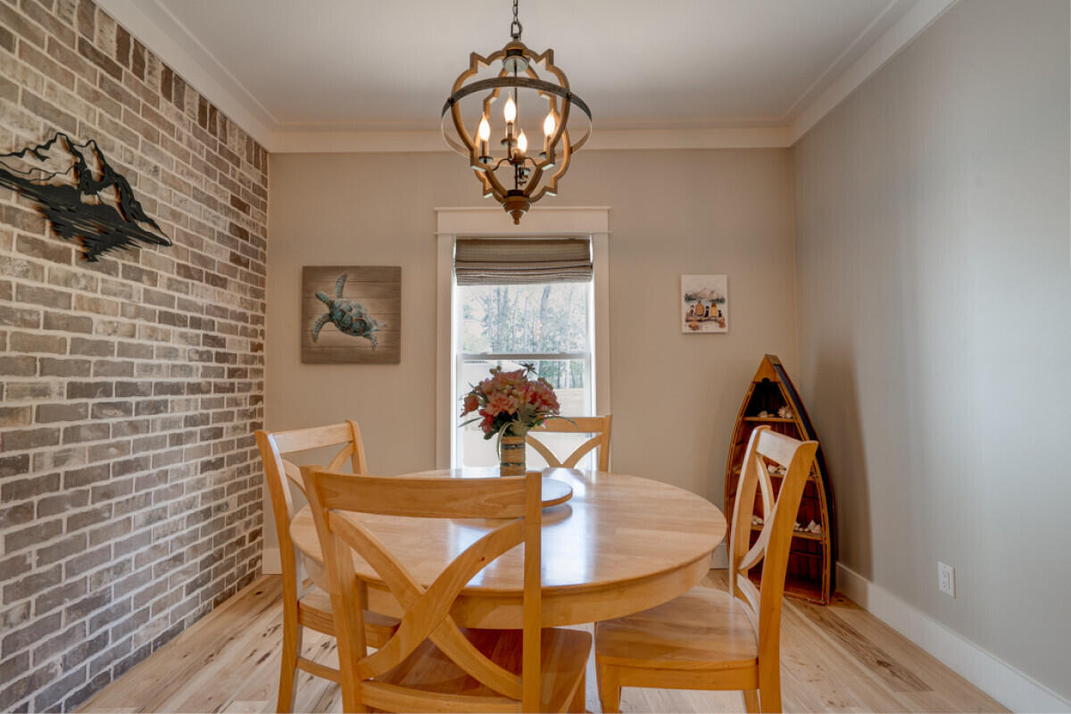 LAGRANGE SHORES - Residential