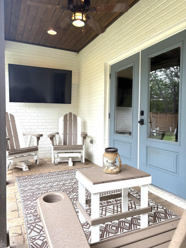 LAGRANGE SHORES - Residential