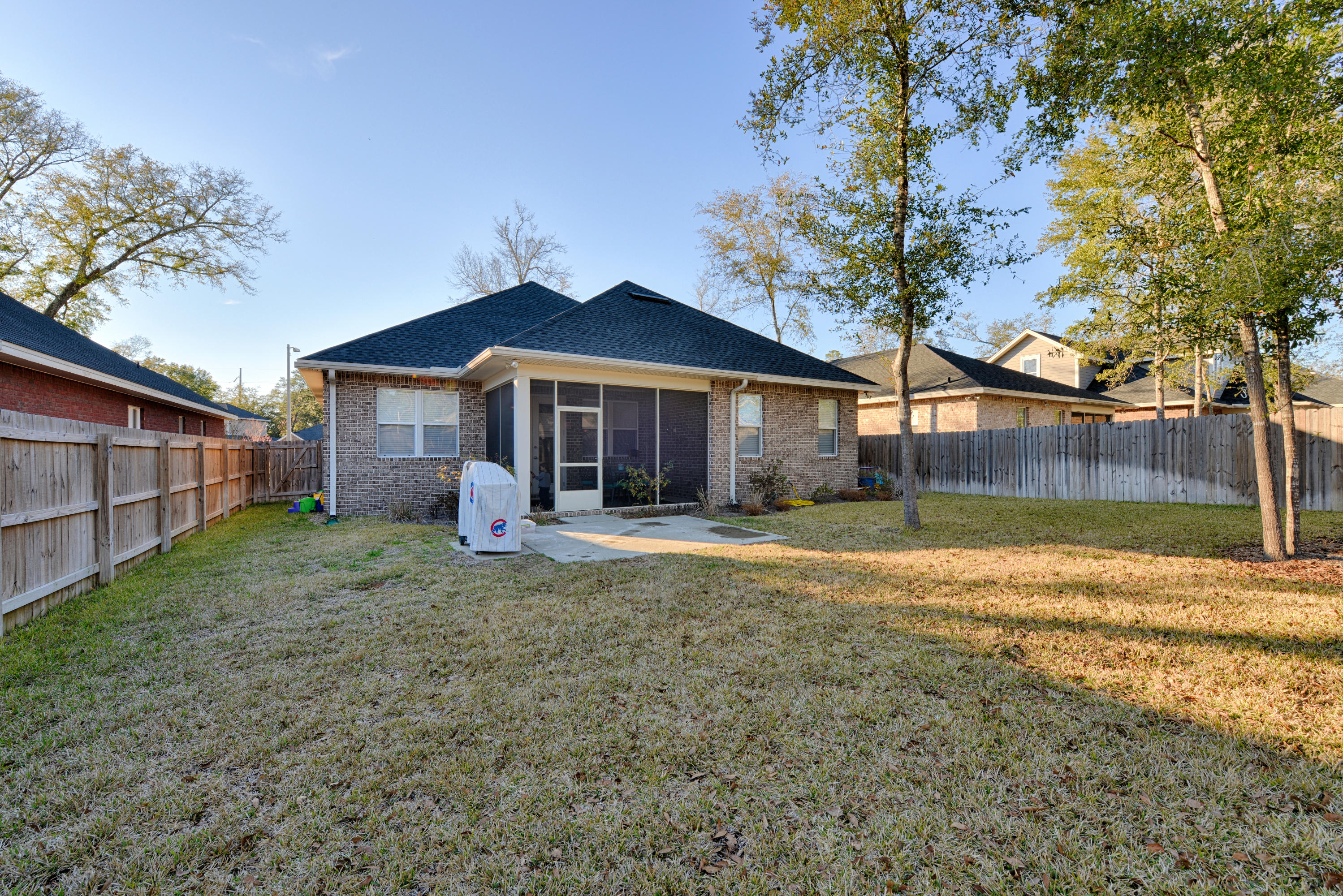 ARROWHEAD - Residential