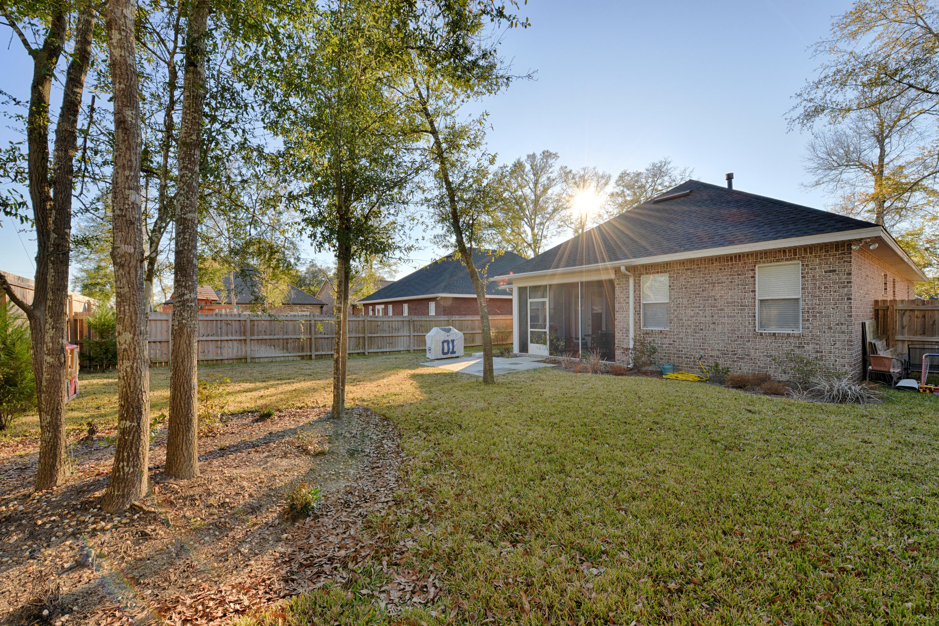 ARROWHEAD - Residential