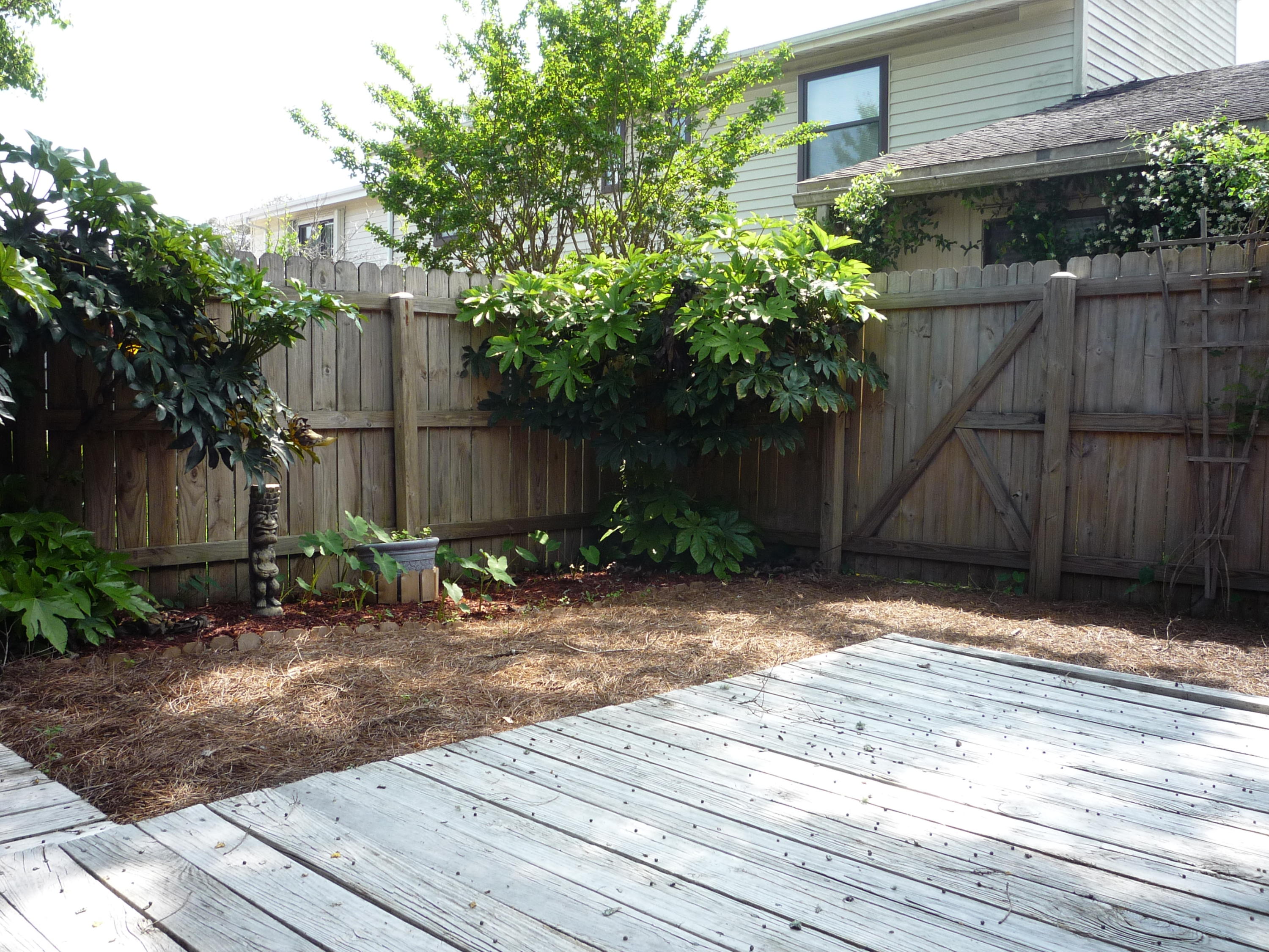 DONLABROOK GARDYNS - Residential