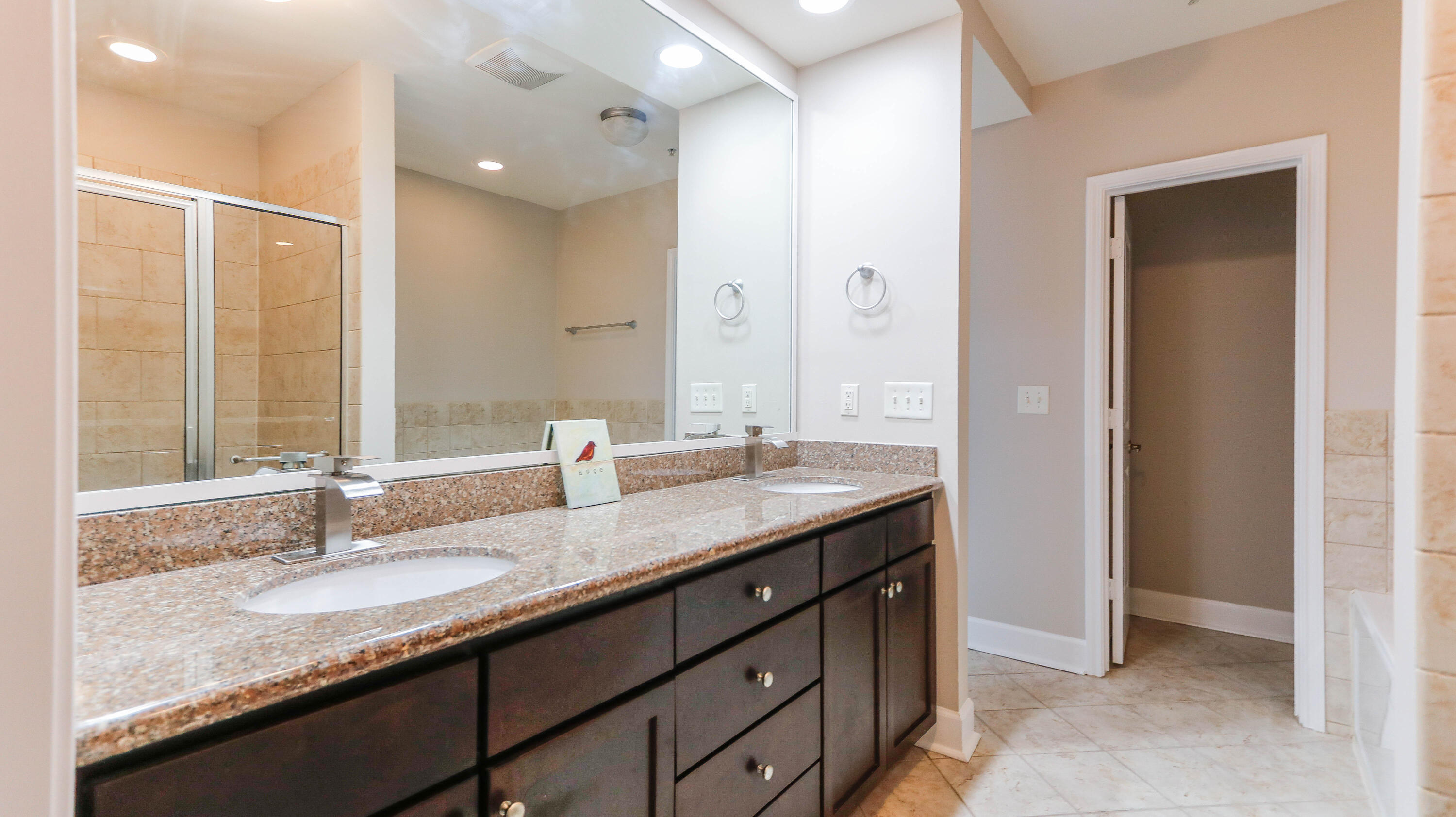 ISLAND RESERVE - Residential