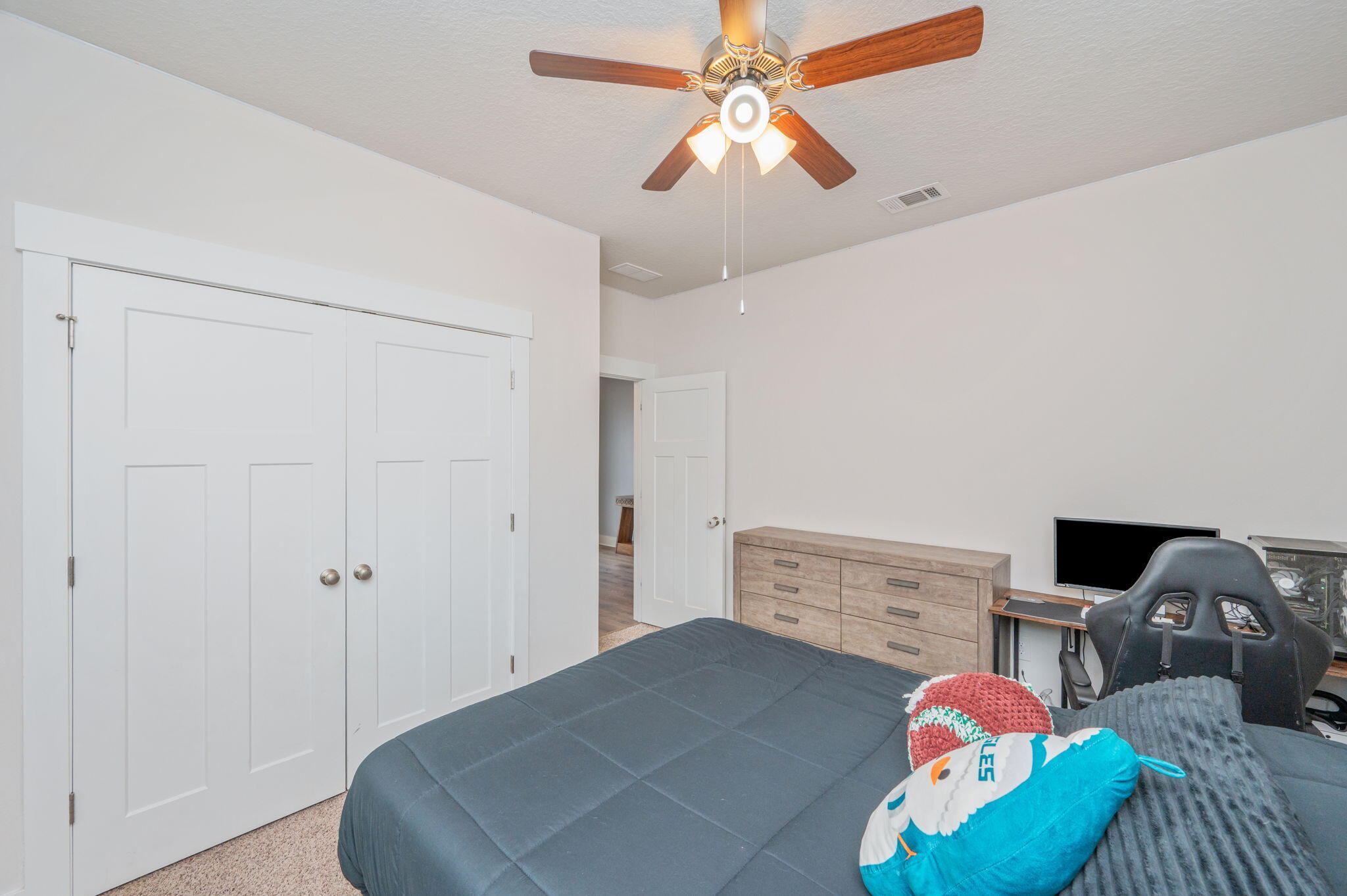 HILLWOOD ESTATES - Residential