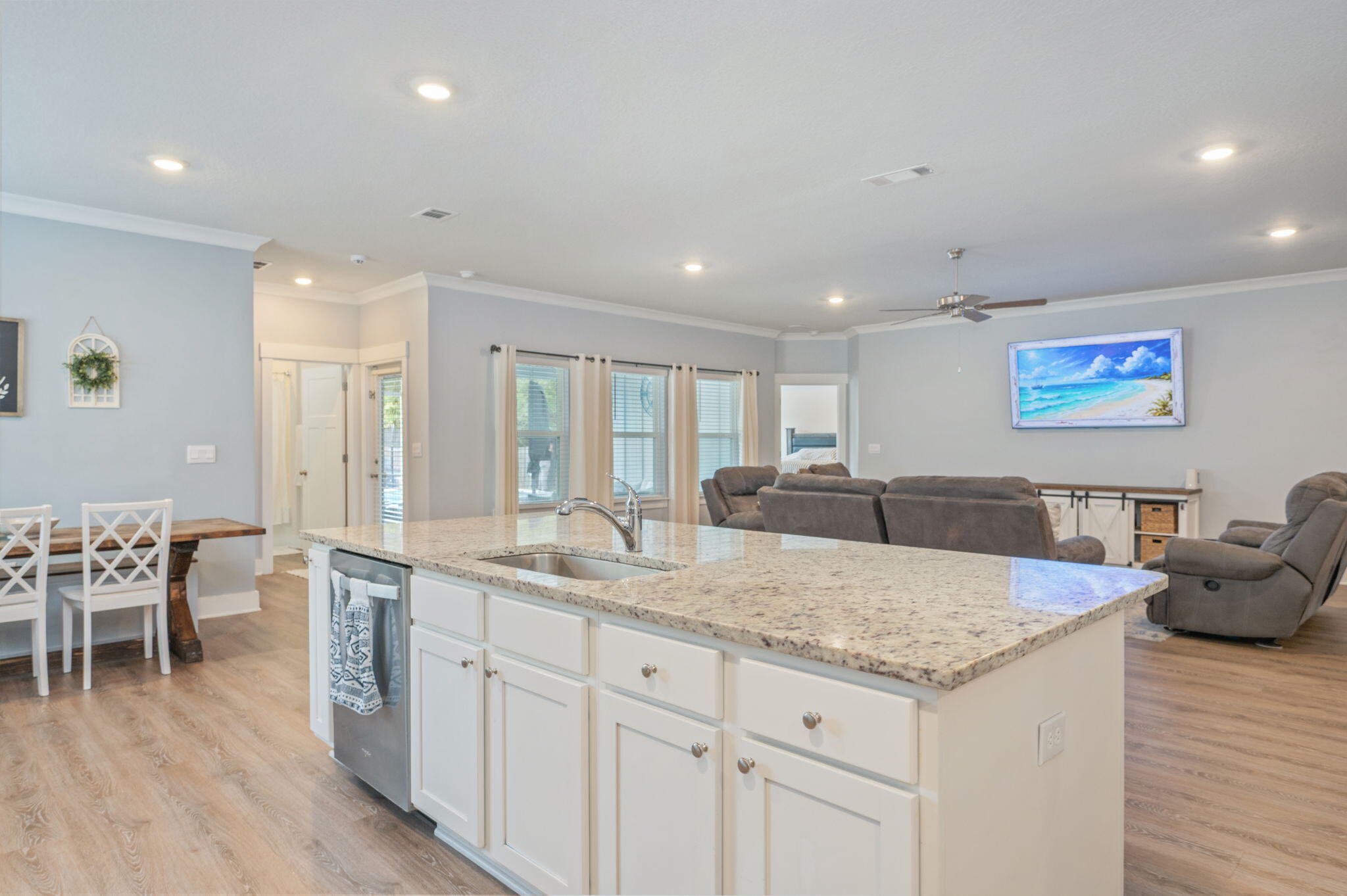 HILLWOOD ESTATES - Residential