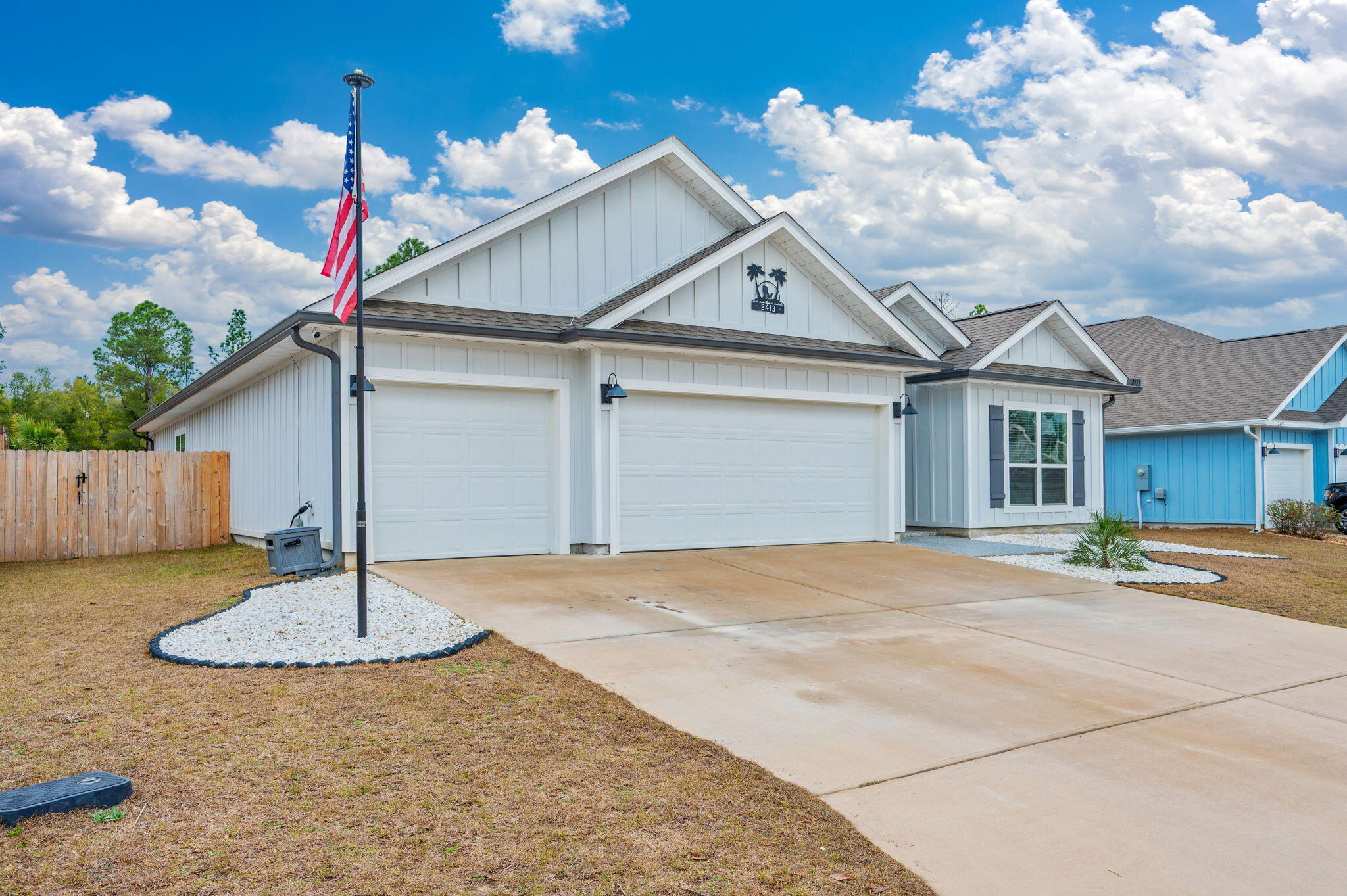 HILLWOOD ESTATES - Residential